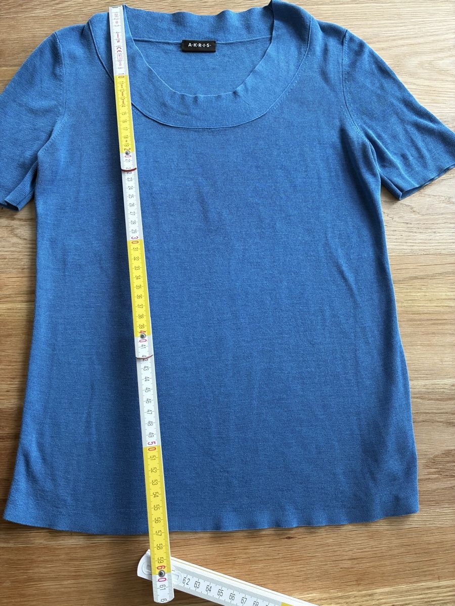 Akris T-shirt: Akris T-Shirt – Usato da Muralto venduto da eva_bjp2 5
