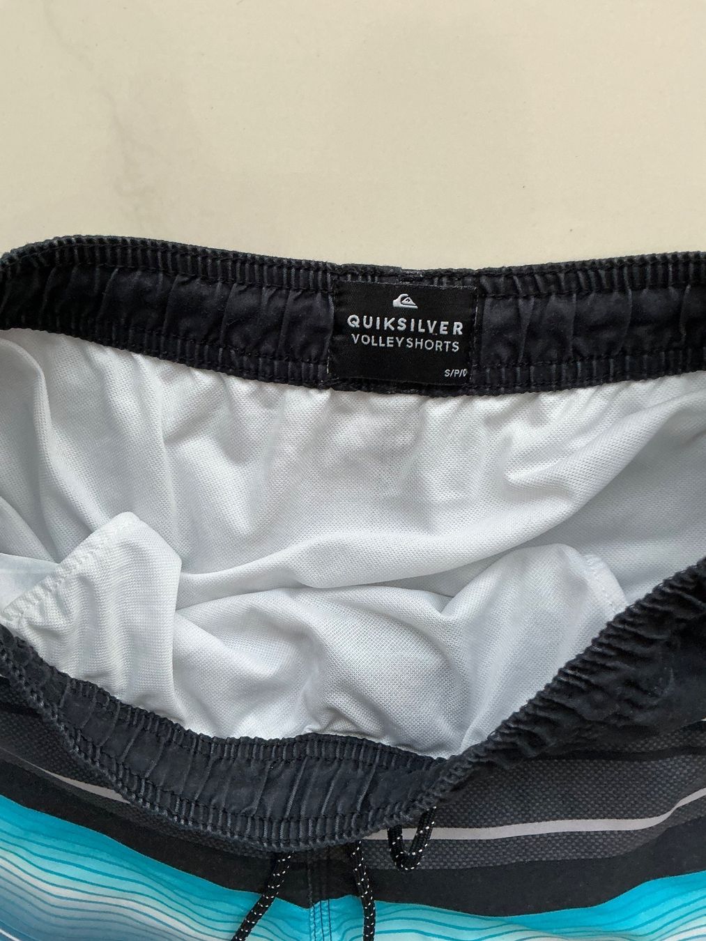 Quiksilver Caleçons de bain: Badeshorts Gr.S QuickSilver – D'occasion à Biel-Benken BL par Sahra1 1