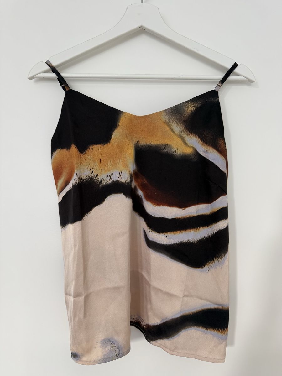 Tops: Top (seidenstyle) – Neu (gemäss Beschreibung) aus Zürich von jul_5t9s