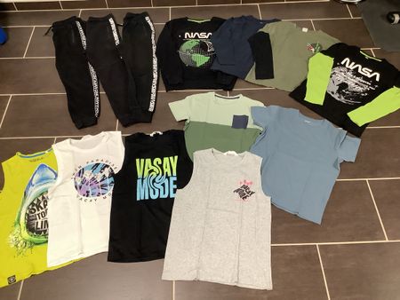 Tolles Jungenkleiderpaket Gr. 158