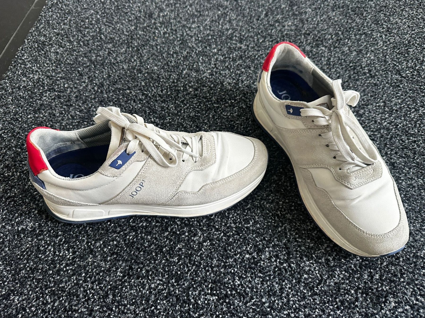 Joop Herrenschuhe: Sneaker JOOP grau weiss gebraucht – Gebraucht aus Müstair von pattipattu 1