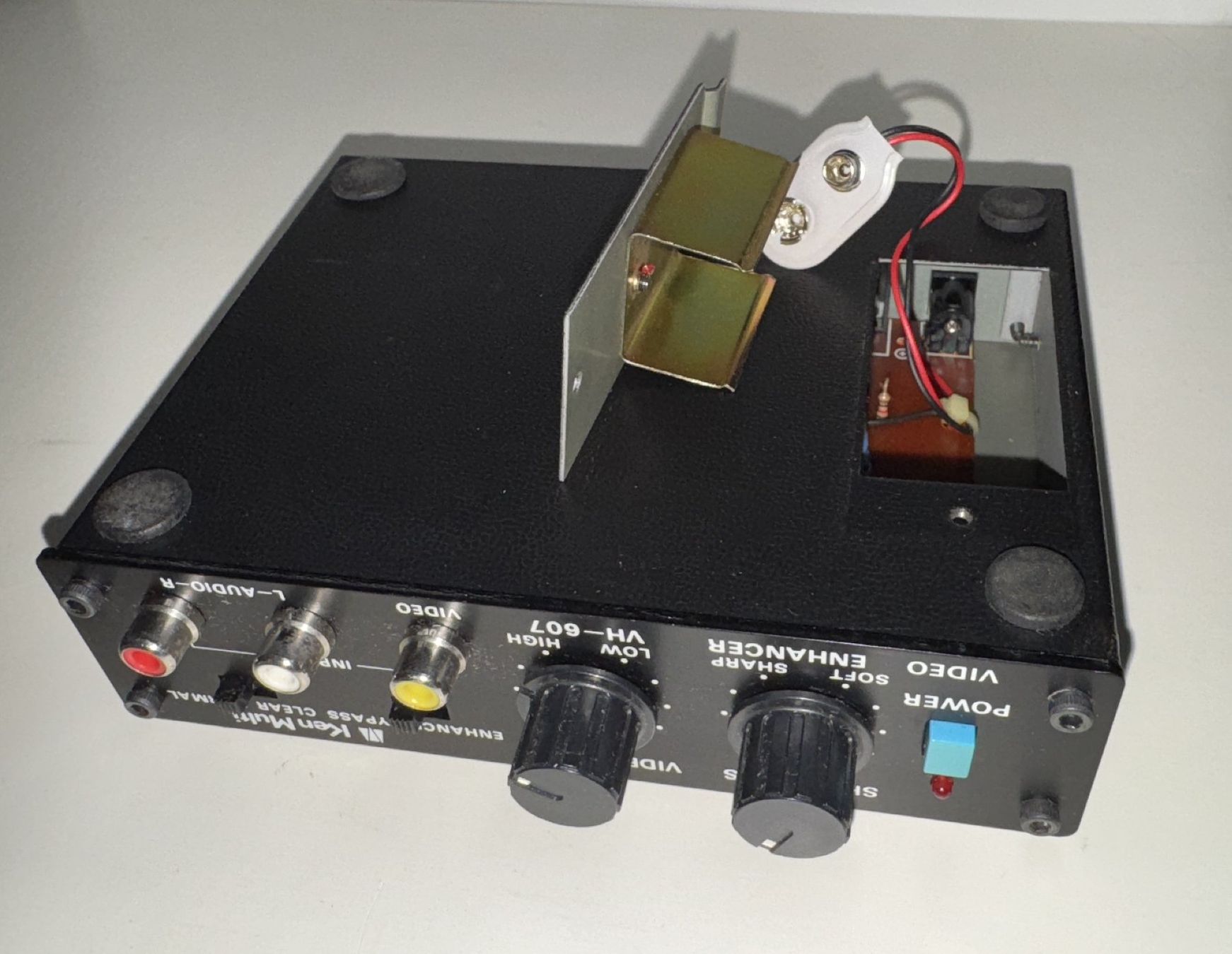 Amplificateurs: Ken Multi Video Verstärker VH-607 – D'occasion à Ins par funkflieger 6
