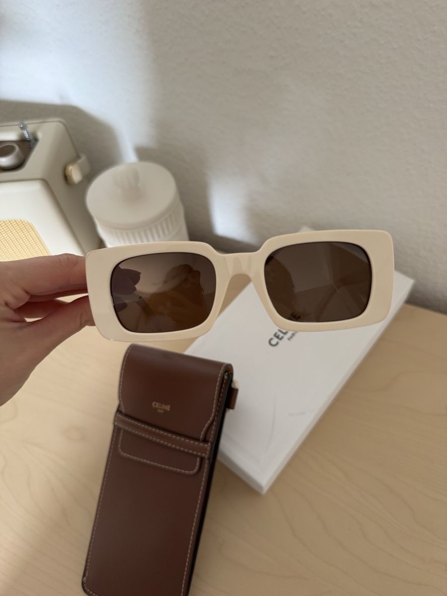 Celine Occhiali & Lenti: Celine Sunglasses, ivory frame special edition – Nuovo (secondo la descrizione) da Thalwil venduto da Iconicfashion