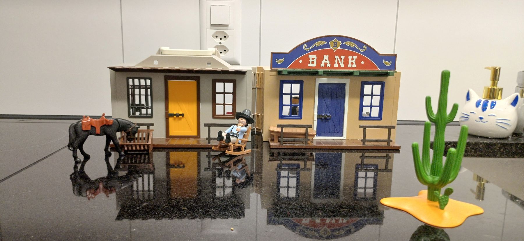 Playmobil Giocattoli: Playmobil Cowboy – Usato da Kriens venduto da Nikamii