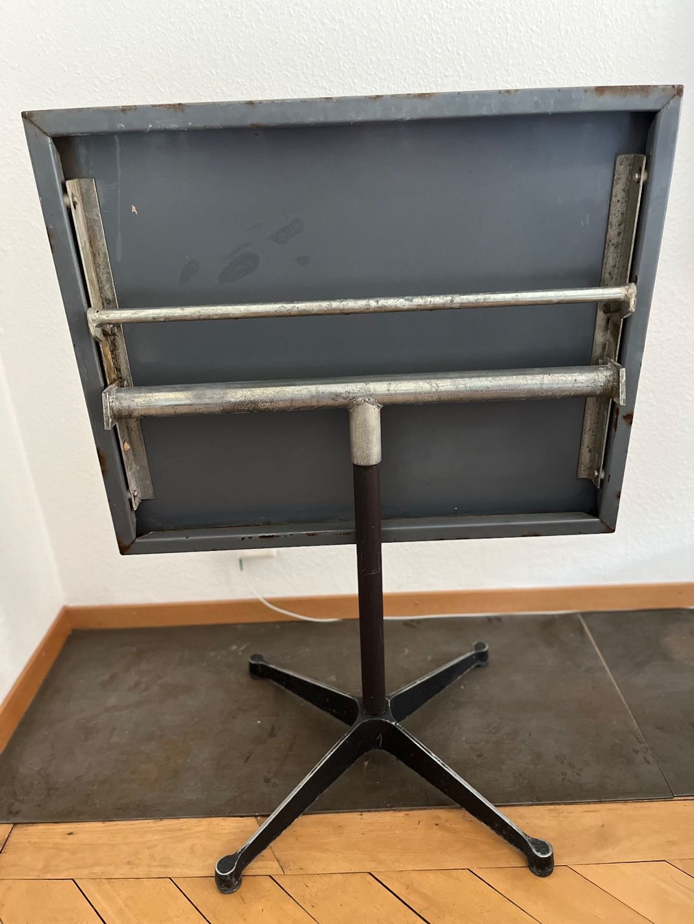 Eames Tables: Gartentisch Eames klappbar – D'occasion à Zürich par mixedpickles 2