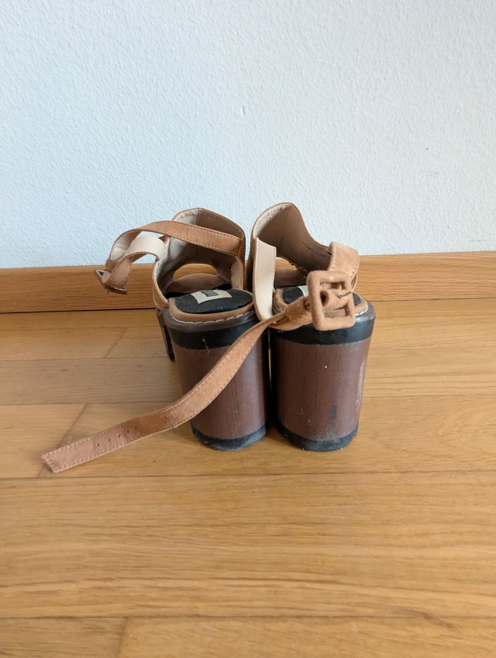 Scarpe da donna: mtng Sandalen Grösse 38 – Usato da Luzern venduto da phi_89 3