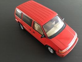 Chrysler Plymouth Voyager - sehr seltenes Modell !!