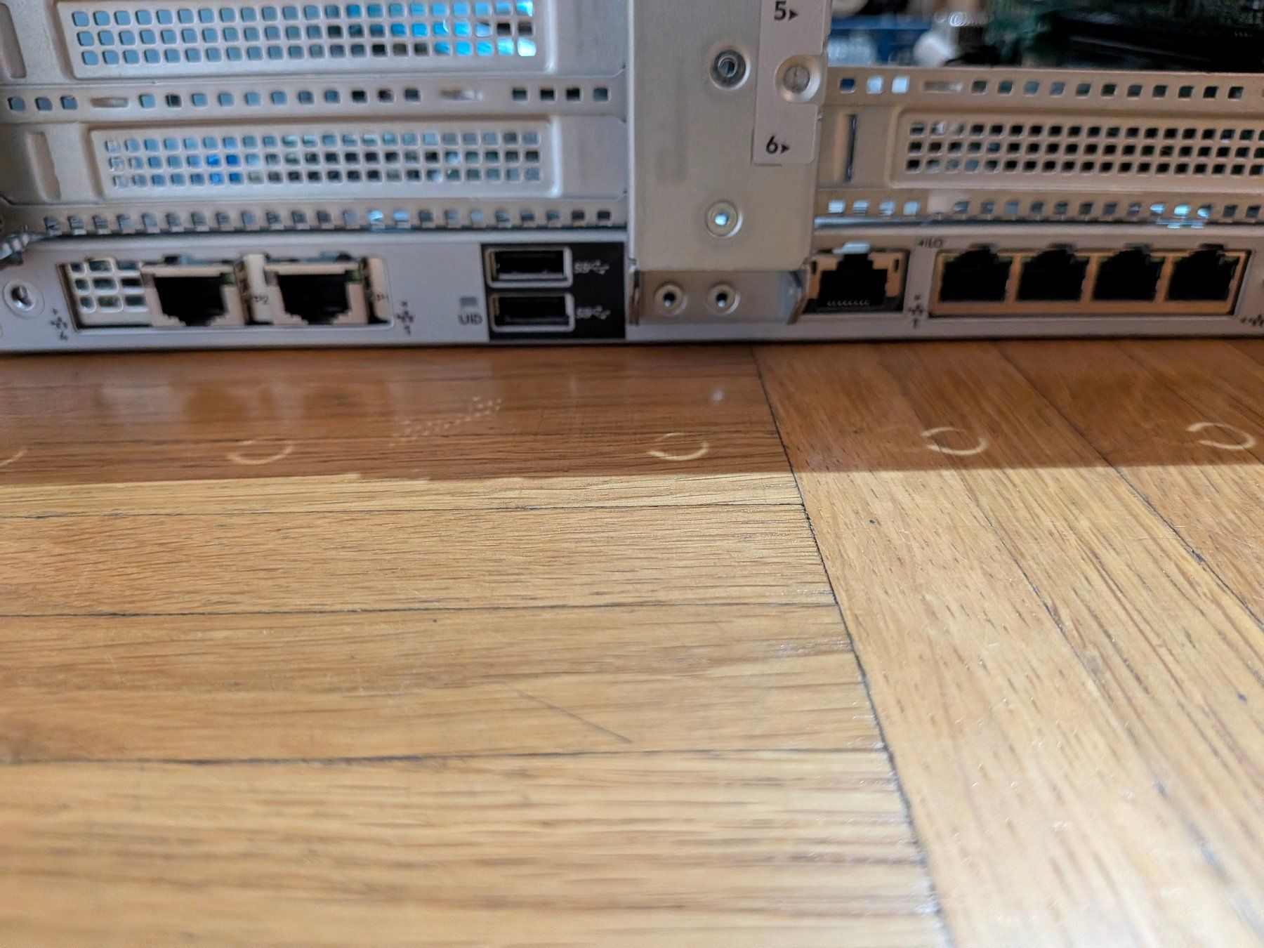 Hewlett Packard Server: HPE ProLiant DL380 G10 Server – Gebraucht aus Amriswil von hardware_uschi 2