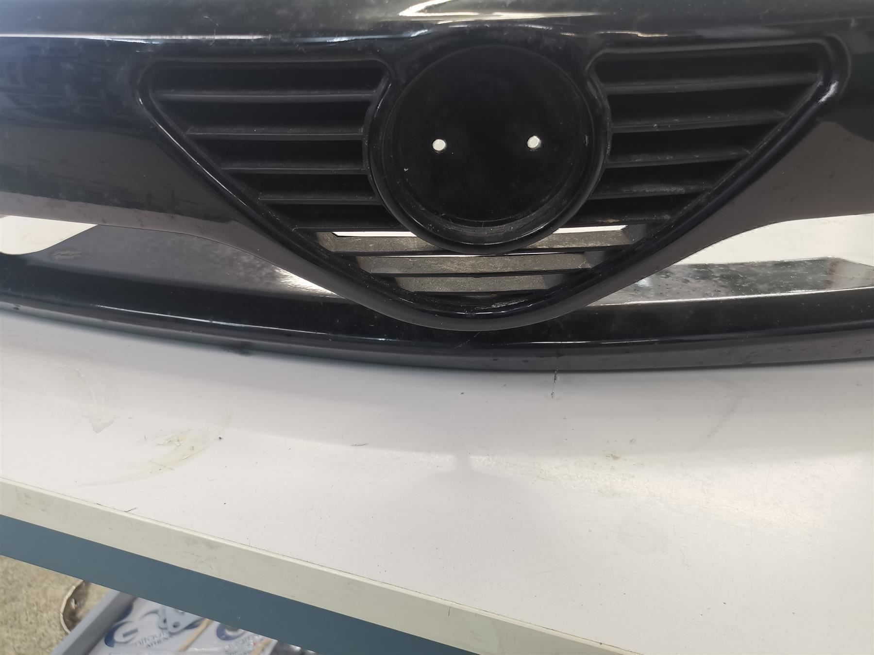 Tutti pezzi di ricambio auto: Alfa Spider 115 1990-93 Stossstage vorne – Usato da Thalwil venduto da Joker690 1