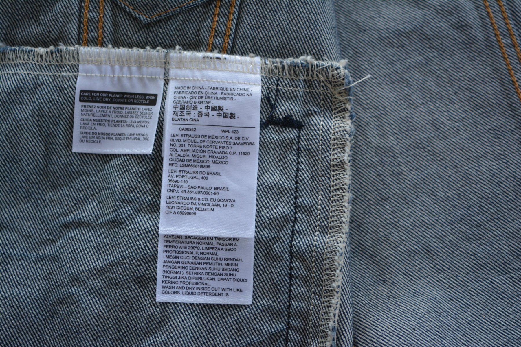 Levi's Giacche: LEVIS JEANSJACKE NEU – Nuovo e nell'imballaggio originale da Weissbad venduto da Usw63 5