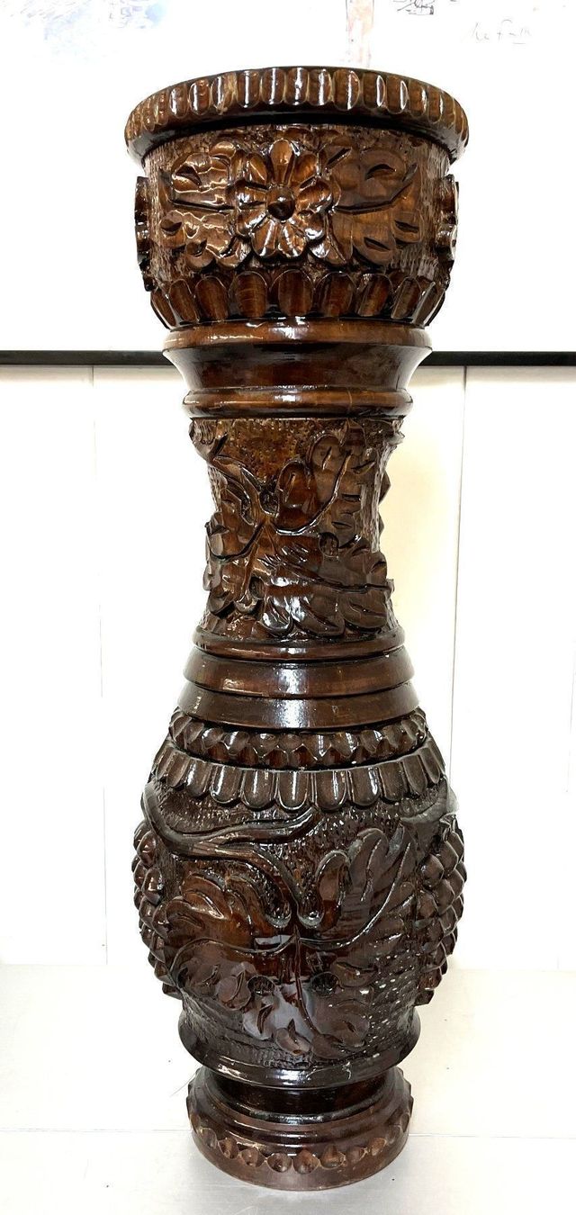 Vasi & Recipienti: Geschnitzte Holz Vase - H 52cm – Usato da Oftringen venduto da Vucki