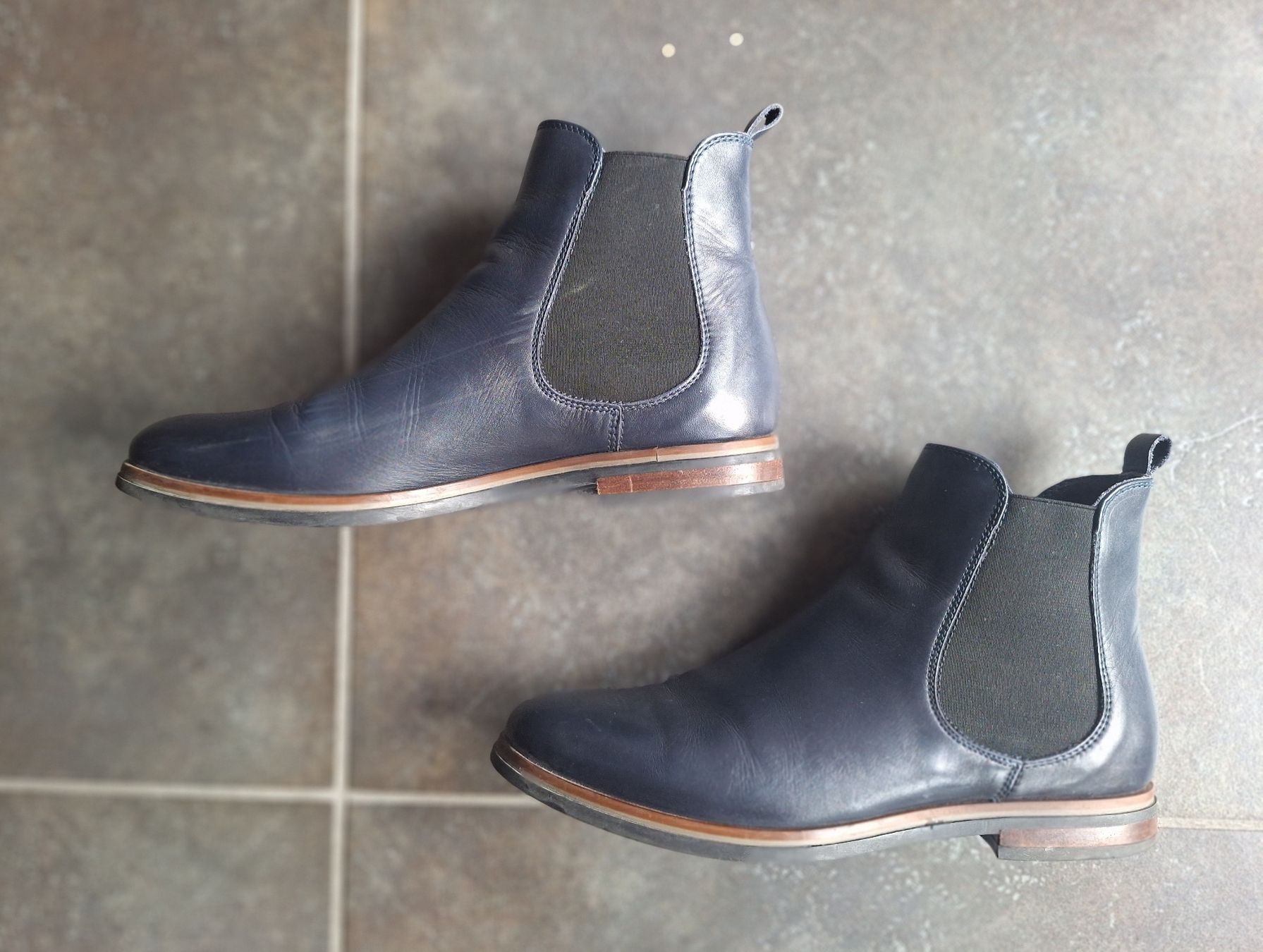 Scarpe da donna: Blaue Chelsea Boots – Usato da Wangen ZH venduto da MarianneMunz 3