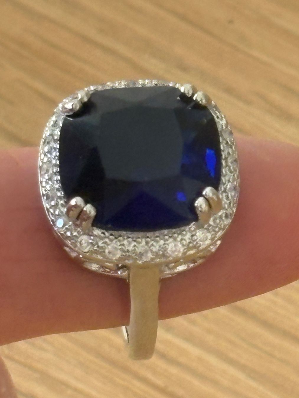 Bagues: Luxus Elegante Solitär gr: 19:9 Ring Farbe: Silver – Neuf (Voir description) à Biel-Bienne par Roserosse13 3