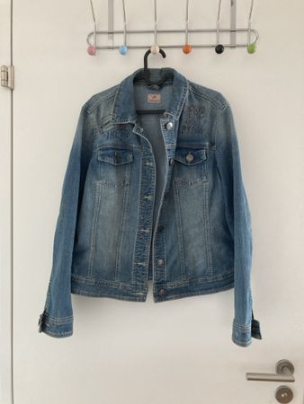 Anna Field Jeansjacke, Gr. 40, tolle Details für den Frühlin