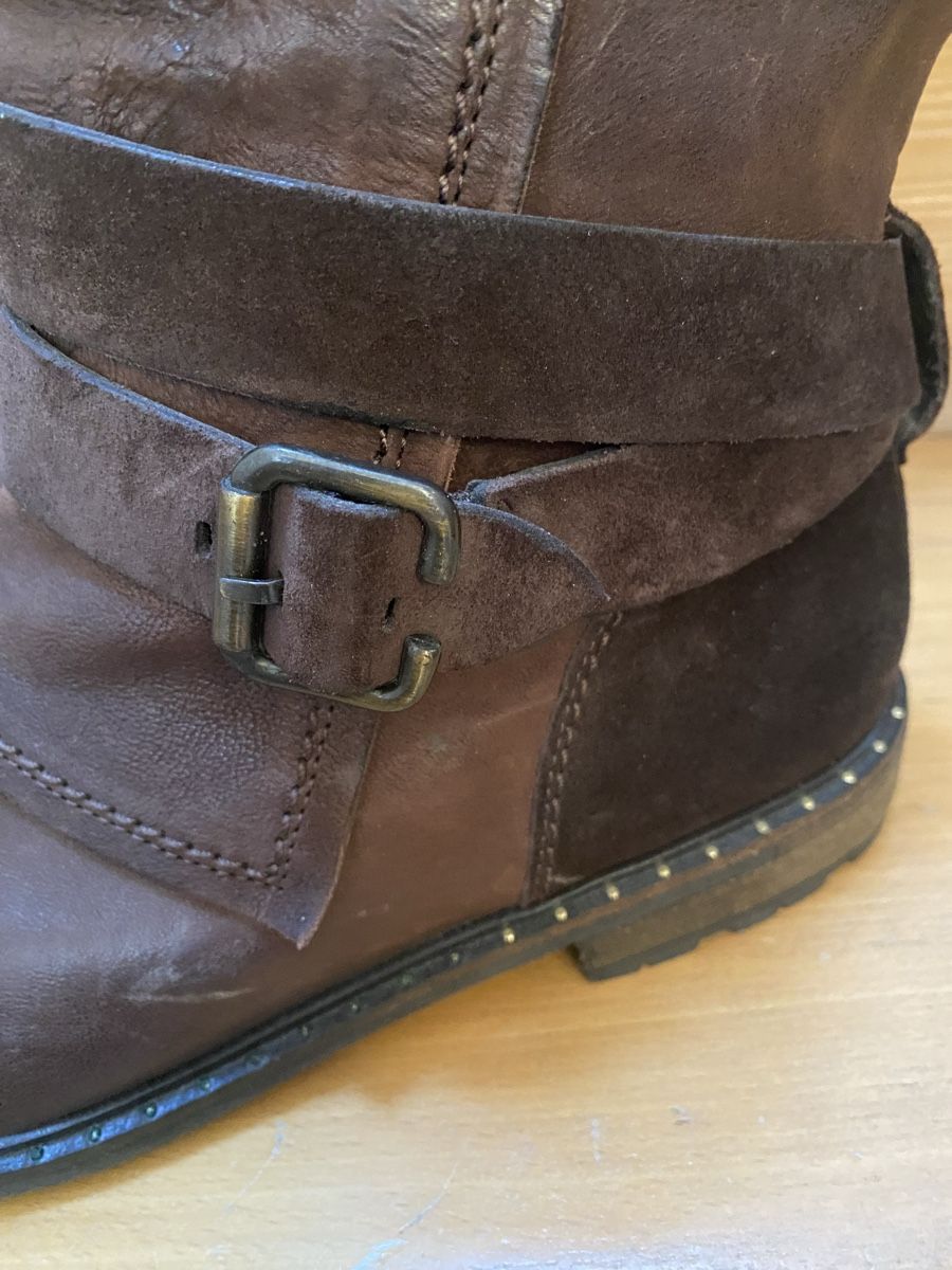 Scarpe da donna: Lederstiefel – Usato da Zürich venduto da nada_o 3