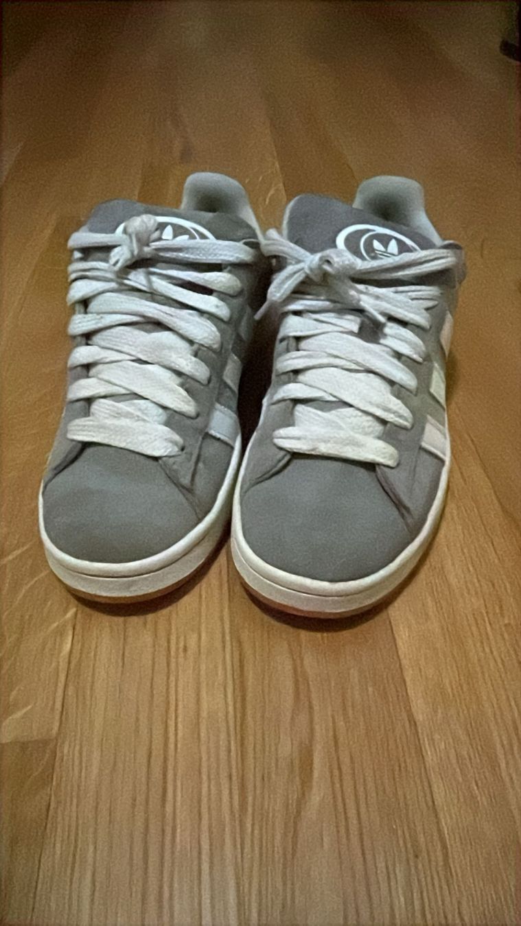 Adidas Scarpe da uomo: Chaussures 👟 adidas – Usato da Fribourg venduto da mal_8zjh