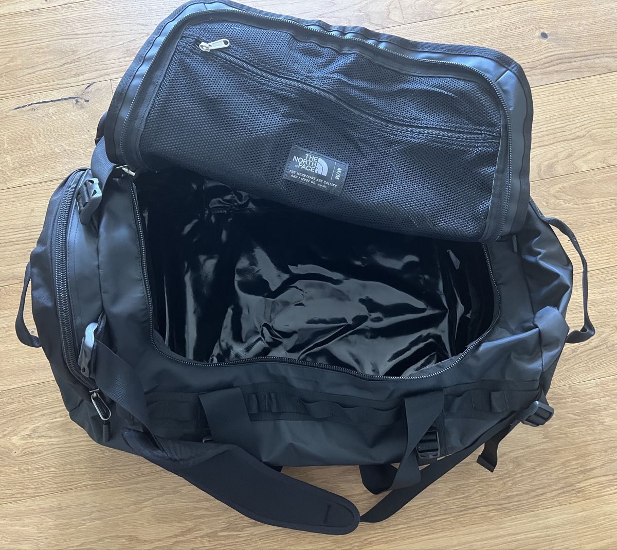 North Face Borse: North Face Tasche Duffel Bag – Usato da Niedergösgen venduto da Lifestyle-85 1