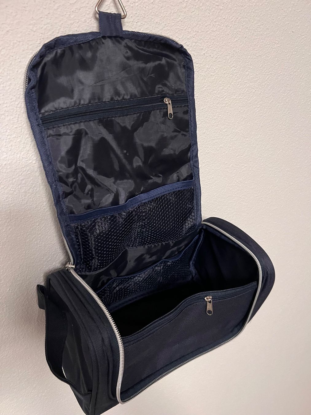 Custodie per cosmetici: Necessaire / Kulturtasche von Nivea Men – Usato da Egliswil venduto da Photonik