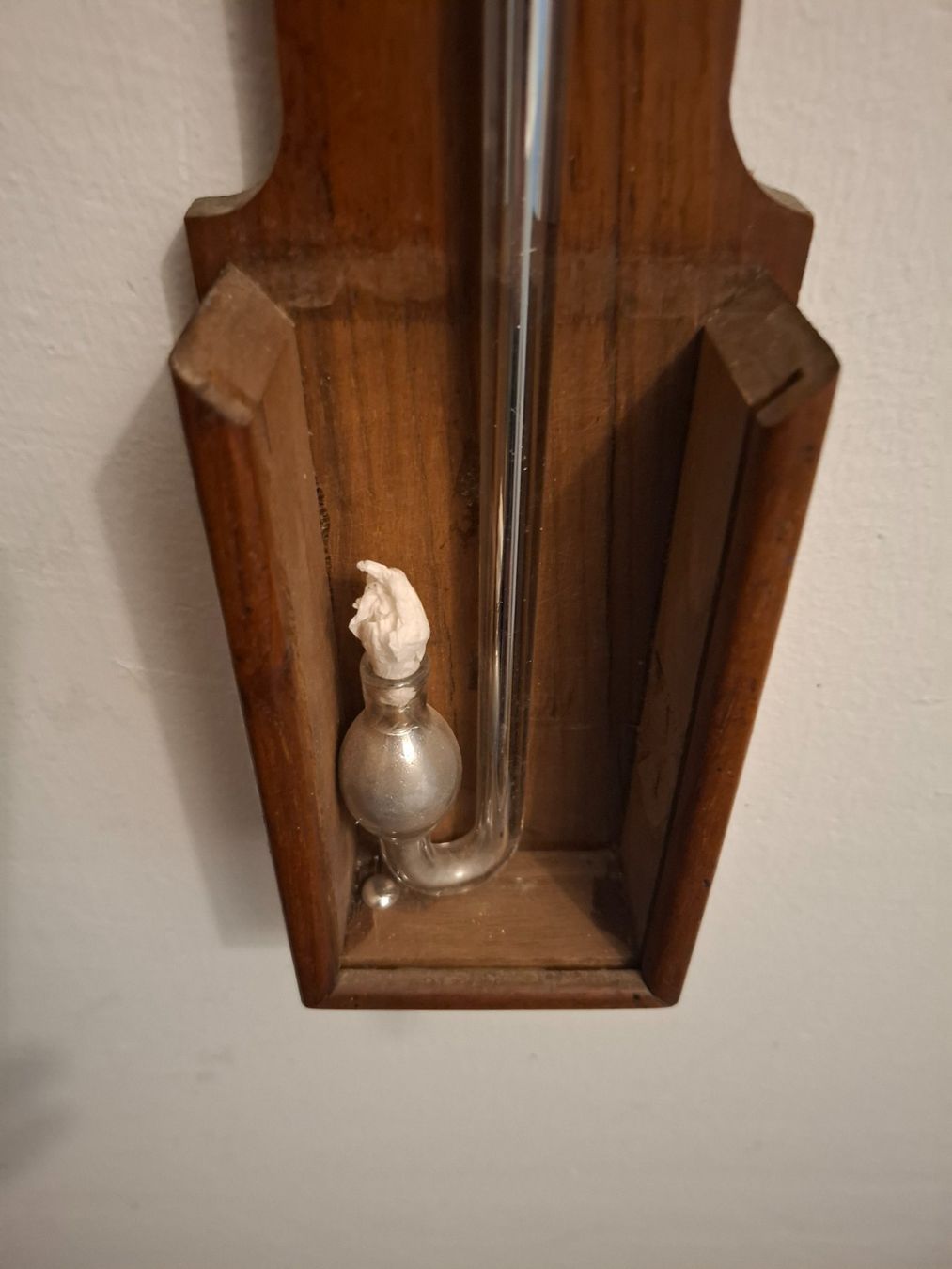 Altri elettrodomestici e apparecchi d’epoca: Antikes Quecksilber-Barometer Holz für Stube oder Wintergart – Usato da St.Gallen venduto da bpeter01 2