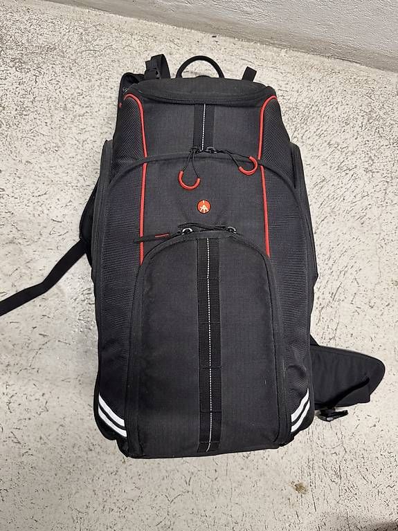 Manfrotto Rucksäcke: Manfrotto Rucksack, DJI Phantom Serie – Gebraucht aus Aarberg von ositobob 1