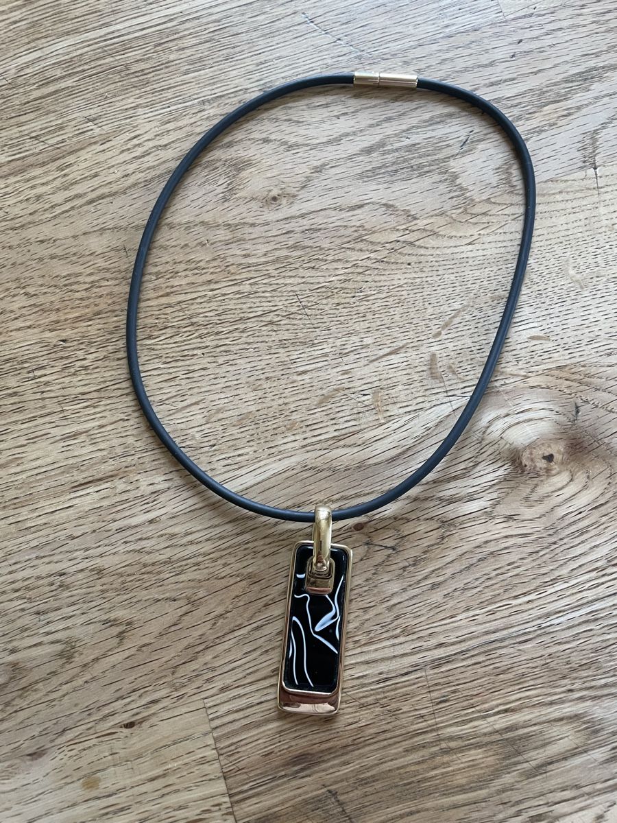 Pierre Lang Catenine: Halsband mit Anhänger Pierre Lang  – Usato da Flawil venduto da Naphtali 1