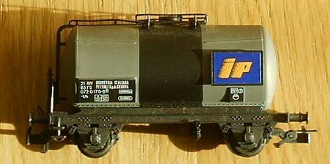 Rivarossi Modelleisenbahnen: Rivarossi HO Tankwagen FS IP – Gebraucht aus Tafers von Fbrh