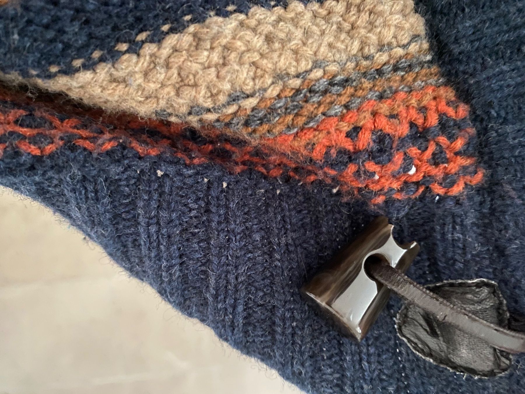 H&M Maglioni & Felpe: Cardigan Aus Wolle – Usato da Zürich venduto da kavebe 4