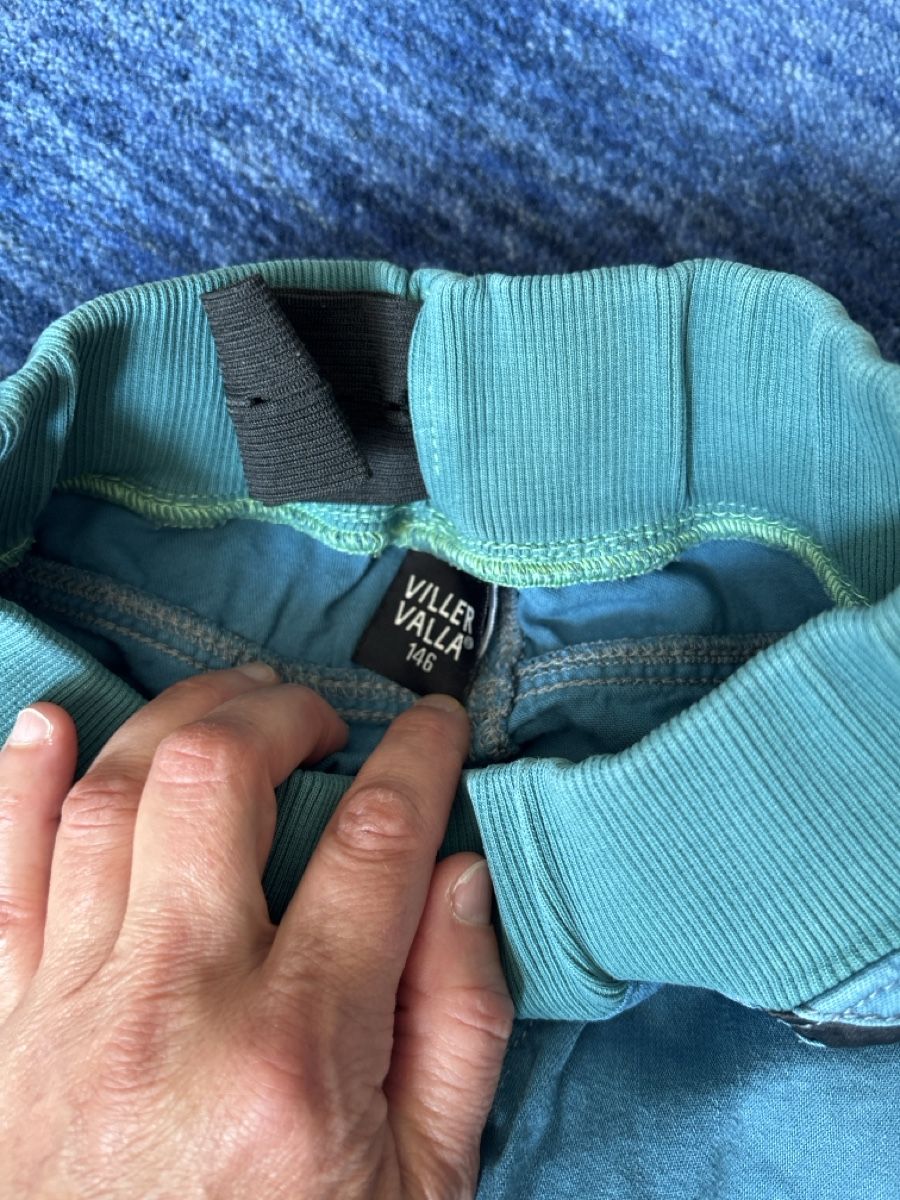 Villervalla Hosen: Villervalla Stoffhose 140 – Gebraucht aus Liebefeld von nurseli 2