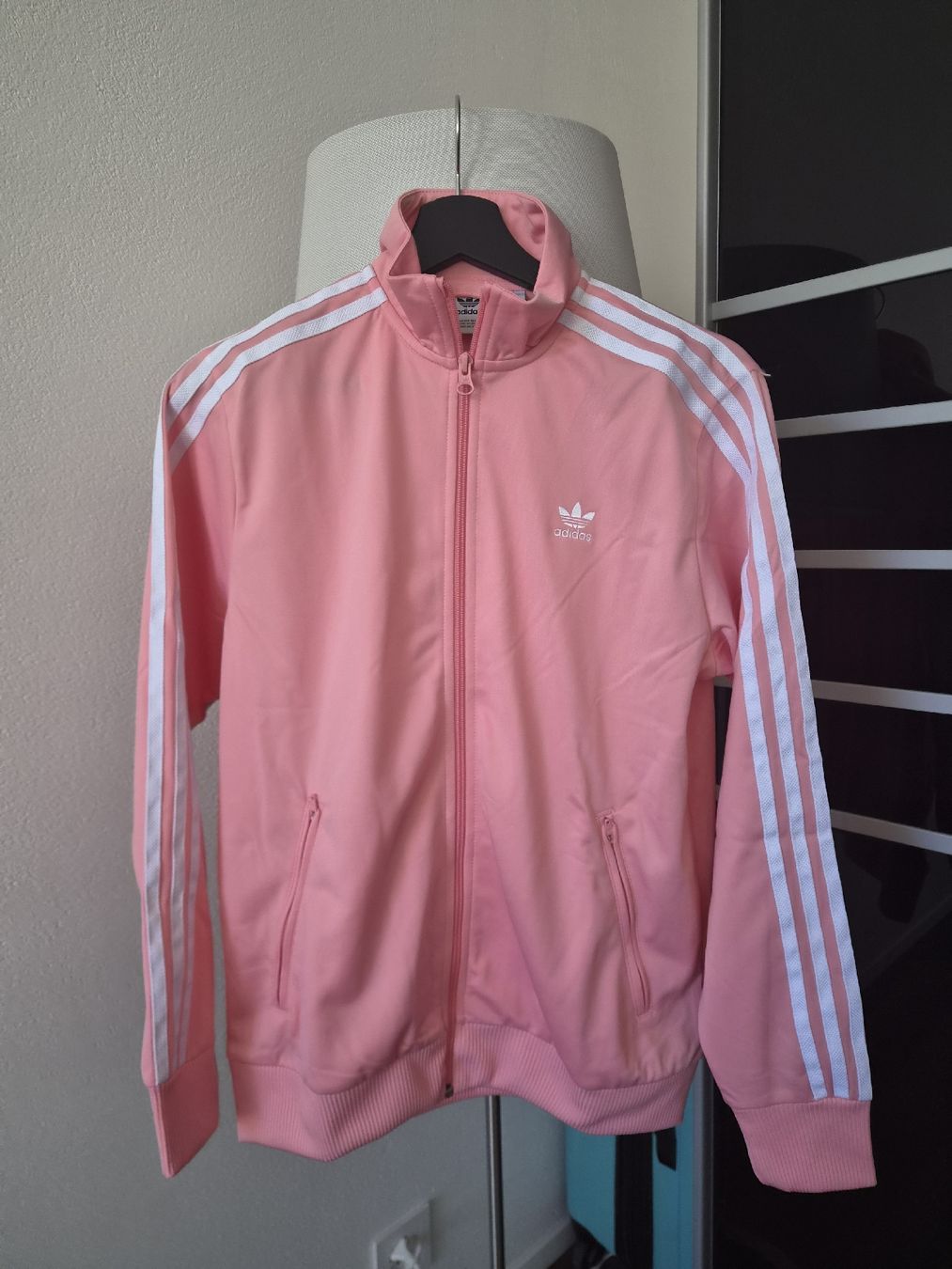 Adidas Maglioni & Felpe: Adidas Jäckchen – Nuovo (secondo la descrizione) da Glattfelden venduto da Ivana5288 1