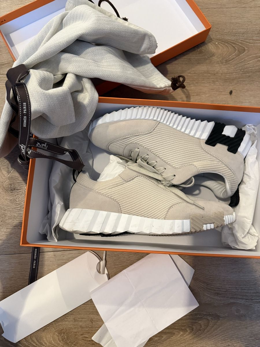 Hermès Scarpe da uomo: Hermes Sneaker beige Grösse 39  – Nuovo (secondo la descrizione) da Staad SG venduto da Ris_wwr88