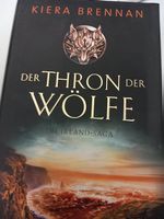 "Der Thron der Wölfe" von Kiera Brennan, eine Irland Saga