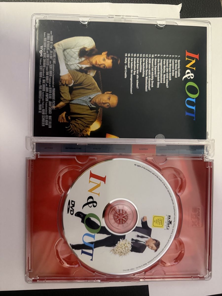 Tutti i DVDs: In & Out guter Zustand DVD – Usato da Lausen venduto da EisAmStiel94 2