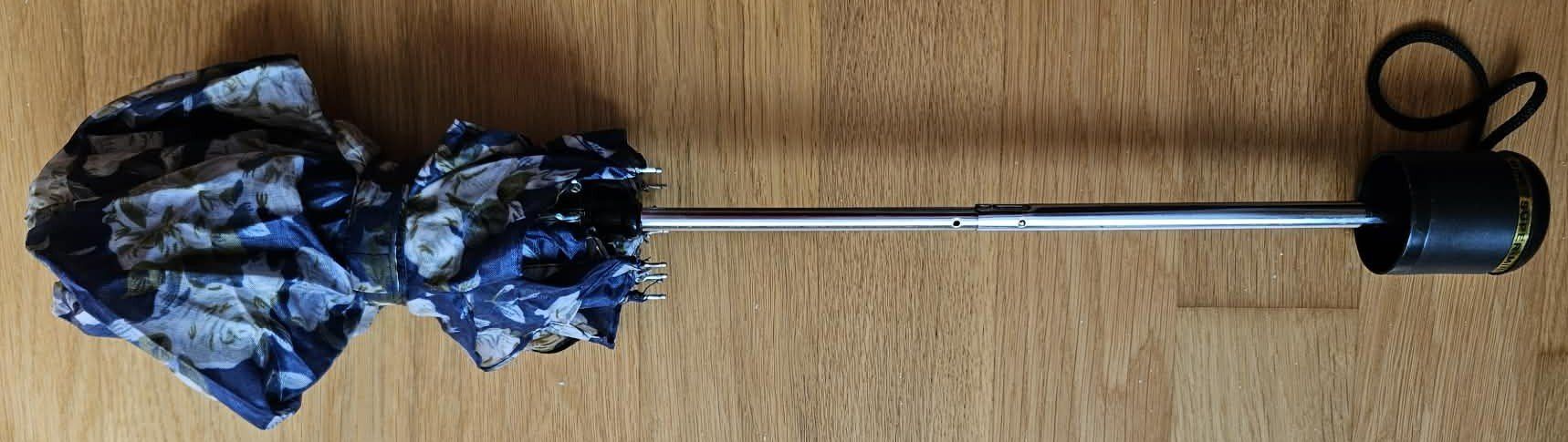 Knirps Parapluies: Neuer Mini-Taschenschirm mit Blumenmuster – Neuf (Voir description) à Muttenz par Gepard23 4