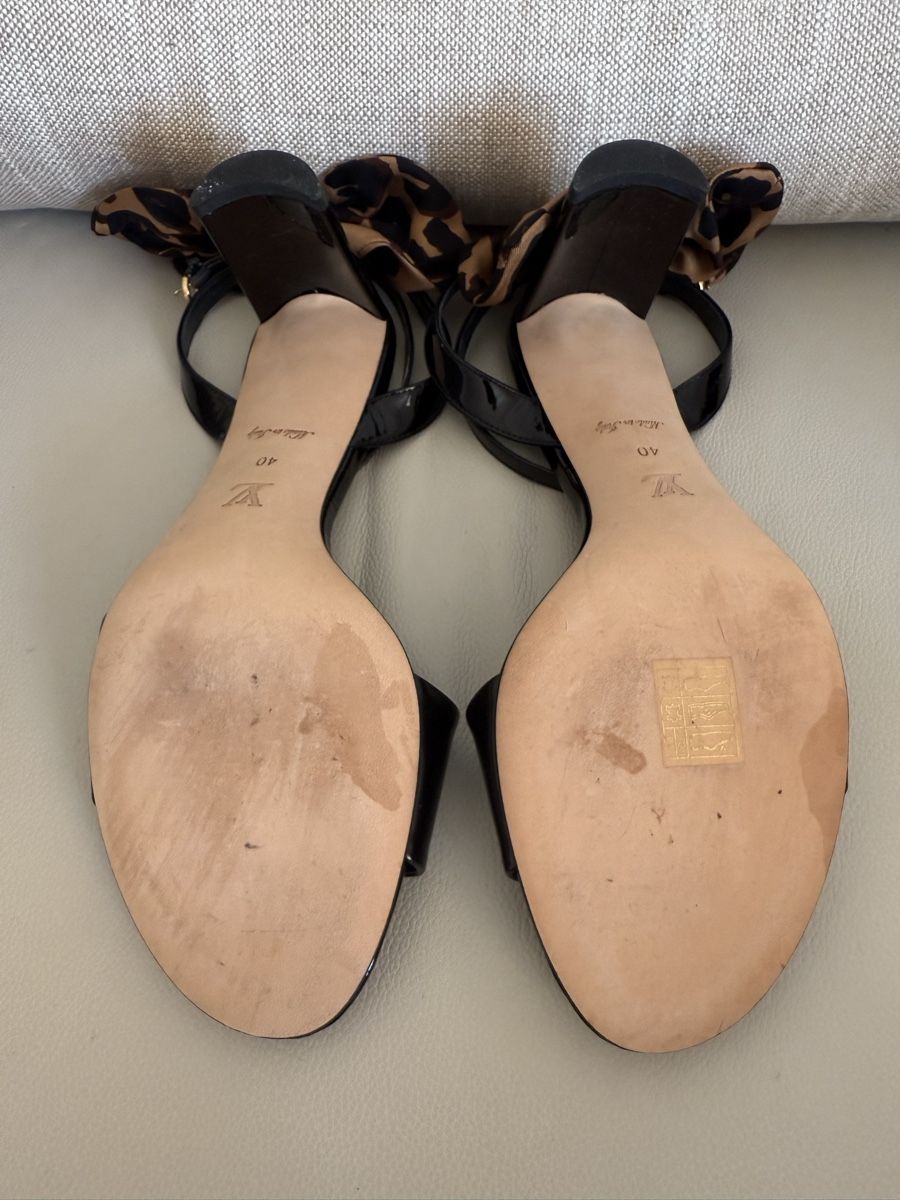 Louis Vuitton Damenschuhe: Louis Vuitton Sandalen – Neu (gemäss Beschreibung) aus Zollikon von sba_5tf2 2