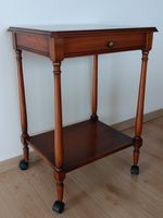 Table d'appoint sur roulettes, avec tiroir 54 x 43 x 75cm