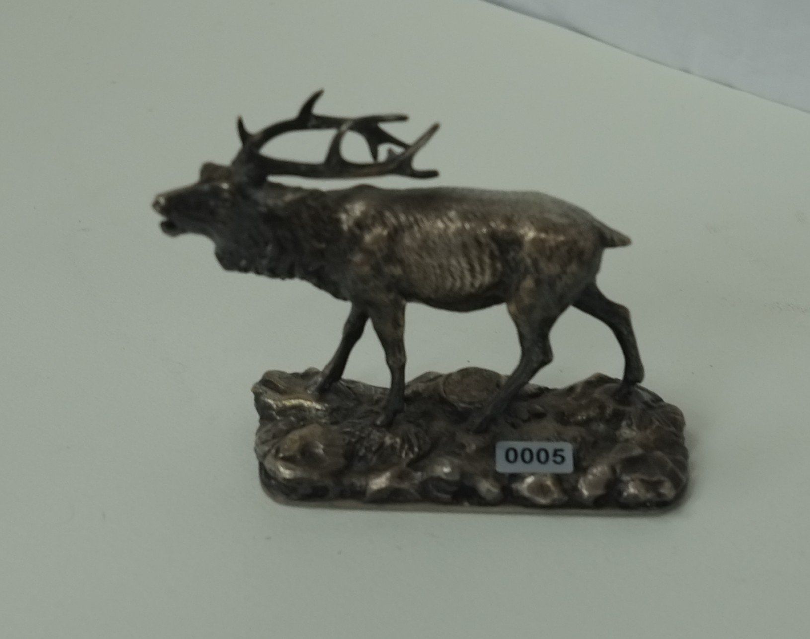 Statuette: Cerf bramant – Usato da Puidoux venduto da tasbiencompris 2