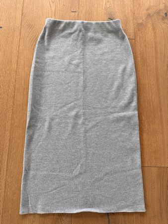 Pull & Bear Soft Midi Rock Jupe in grau Gr. S