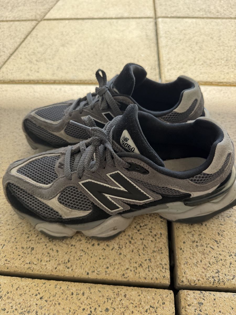 New Balance Herrenschuhe: New Balance 9060 – Gebraucht aus Liestal von KLAG 4