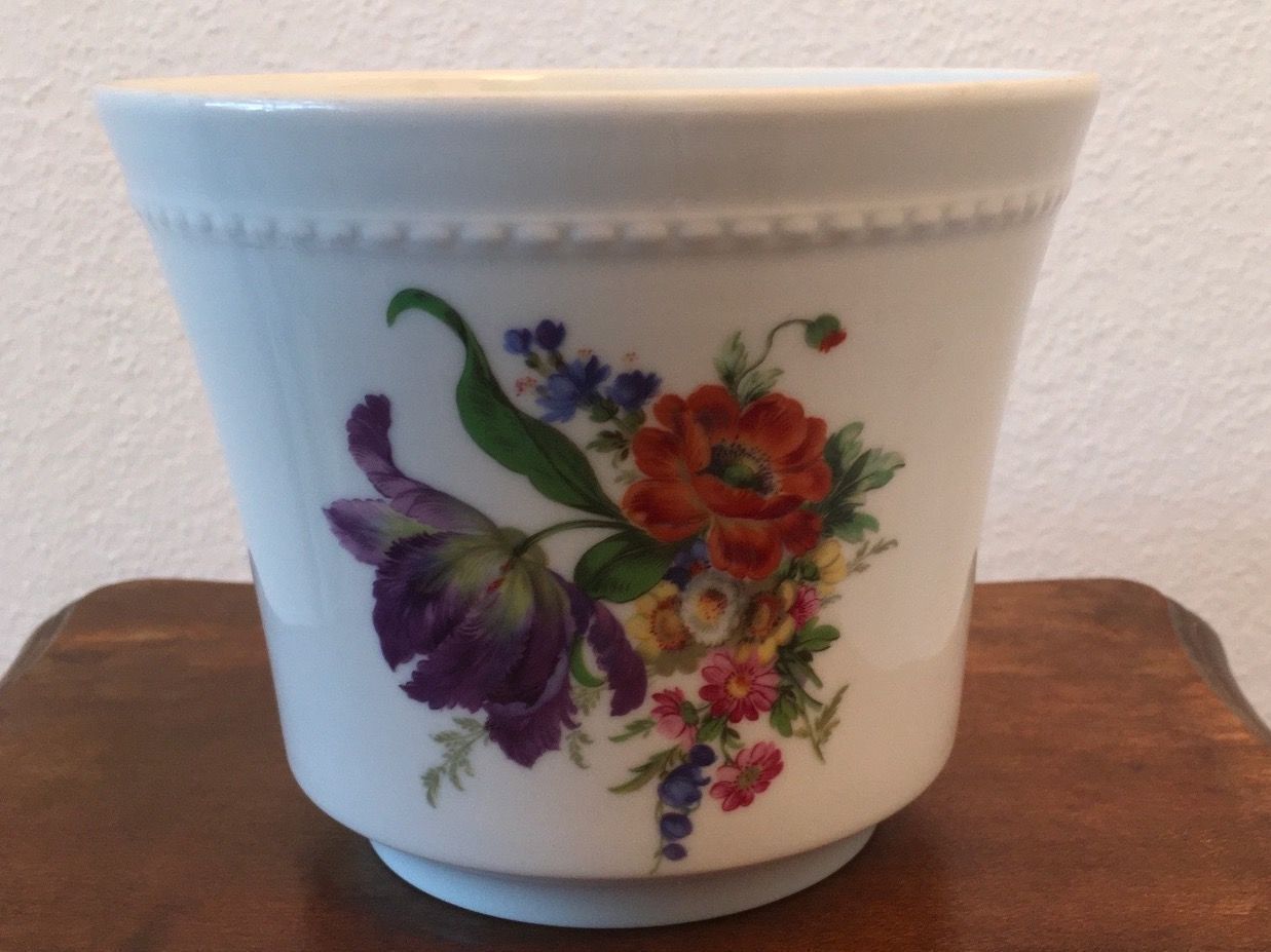 Vasi per fiori: Cachepot von Fürstenberg, handbemalt – Usato da Basel venduto da citystore