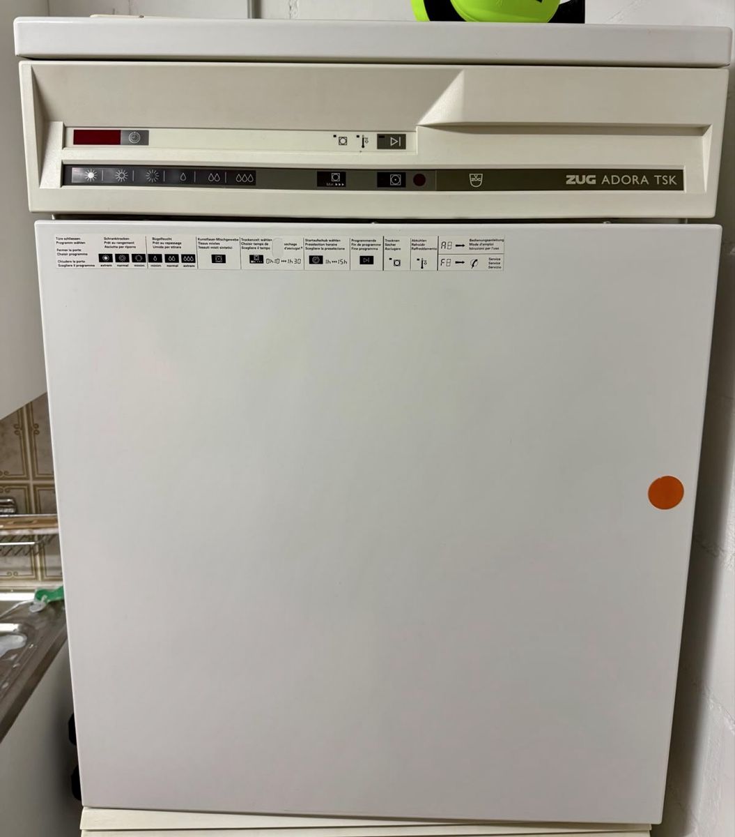 V-Zug Lavatrici: Vzug Waschmaschiene/Tumbler – Usato da Gross venduto da pet_5mzs