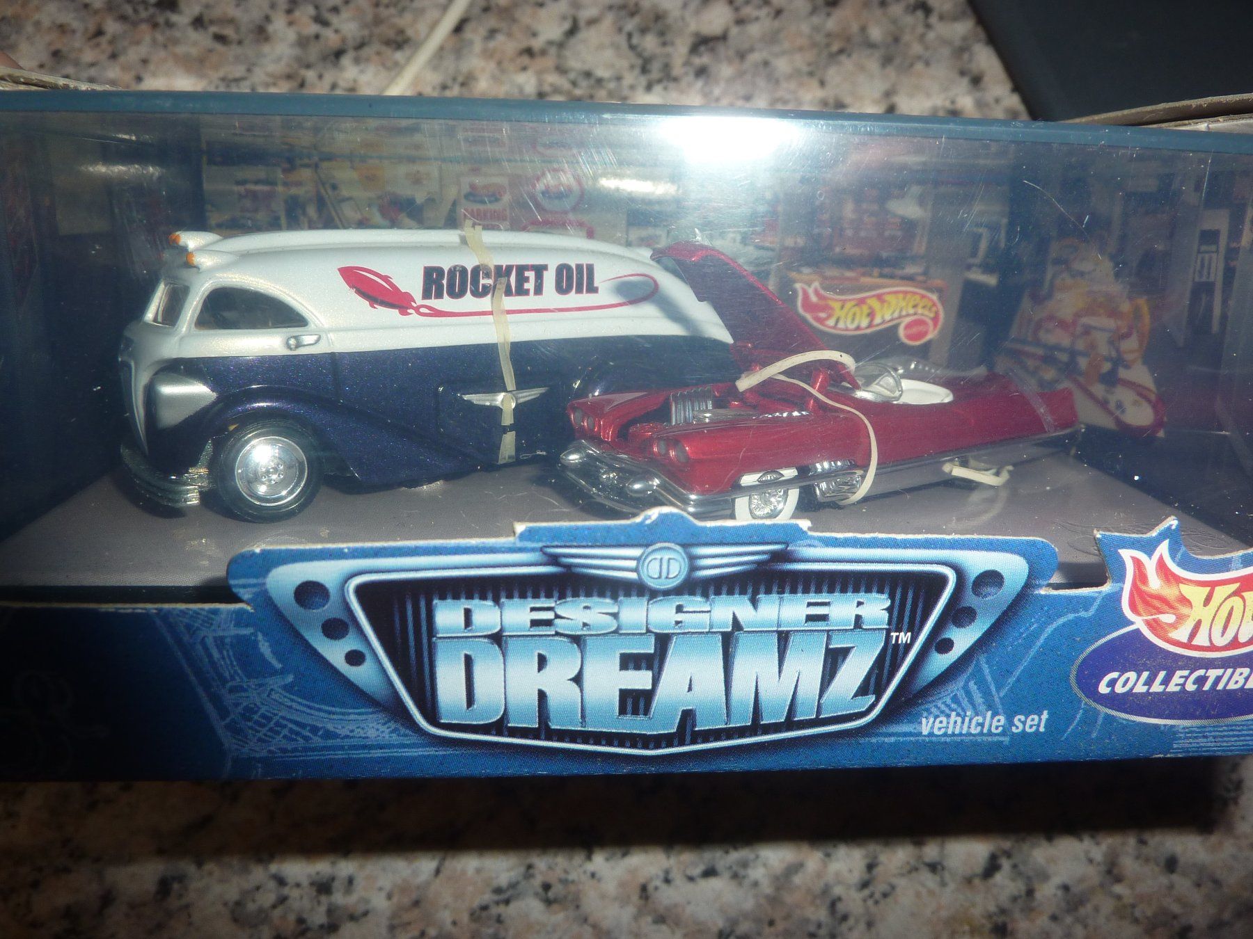 Hot Wheels Voitures modèles: HOT WHEELS – Neuf avec emballage d'origine à Balsthal par bouteliee
