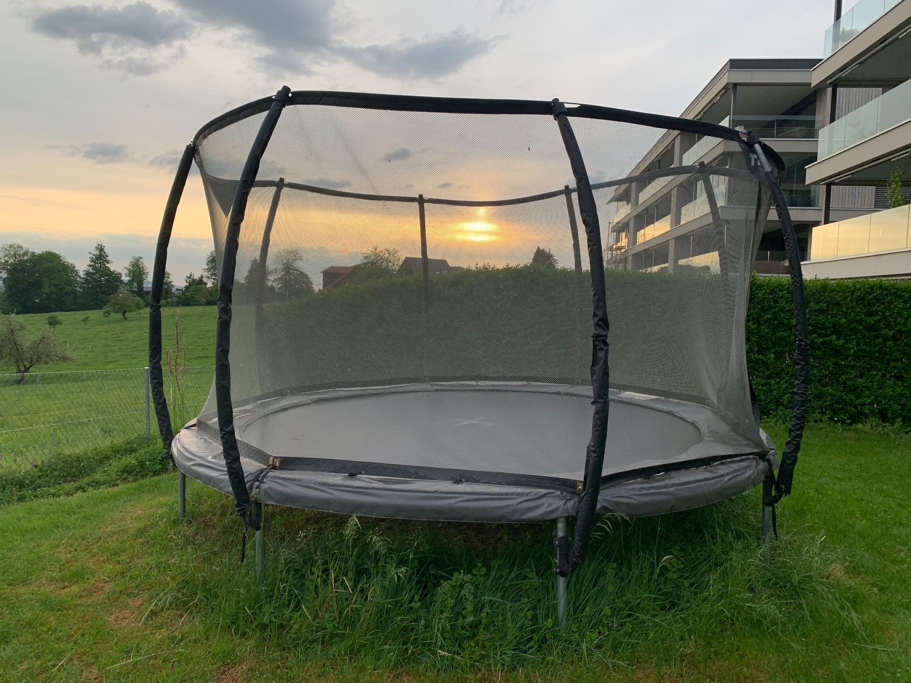 Titan Trampoline: Titan Trampolin 395 – Gebraucht aus Hildisrieden von lau_hxg8 3