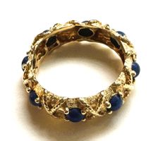 Damenring 18Karat Gelbgold mit blauen Cabochon Steinen matt