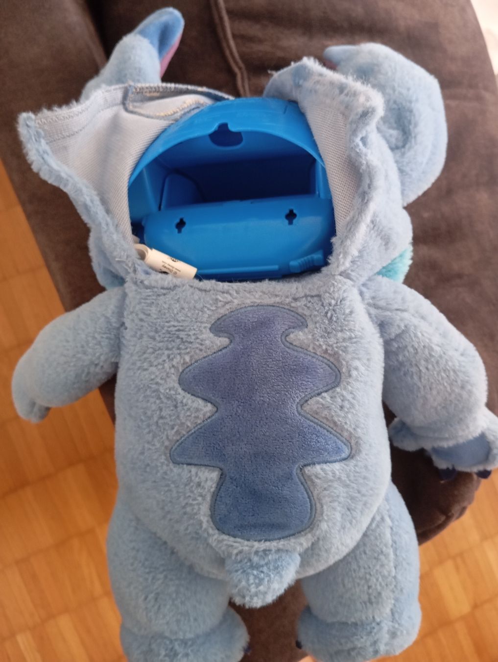 Disney Jouets: Stitch Interaktive Handpuppe 45 cm – D'occasion à Bern par dorcyka 4