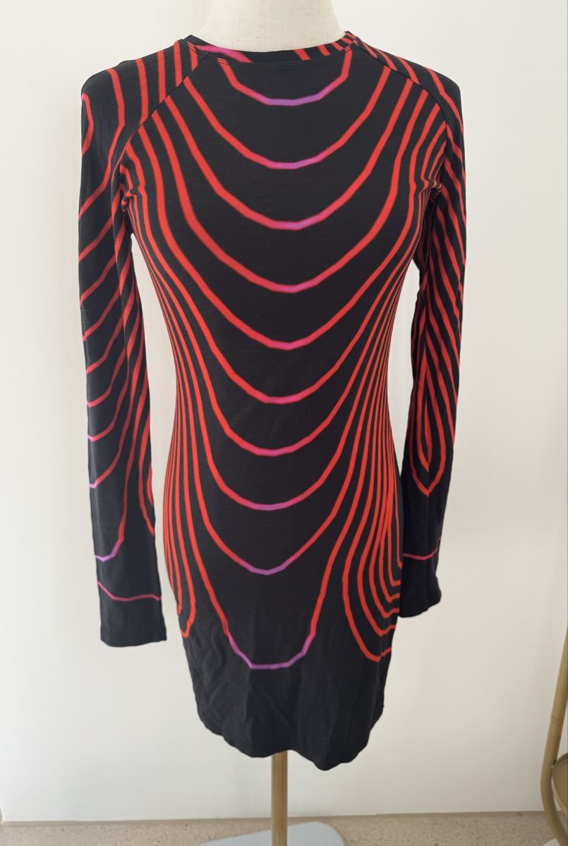 Vestiti: CHRISTOPHER KANE Graphic Print Mini Dress – Nuovo (secondo la descrizione) da Zürich venduto da di_archive 2