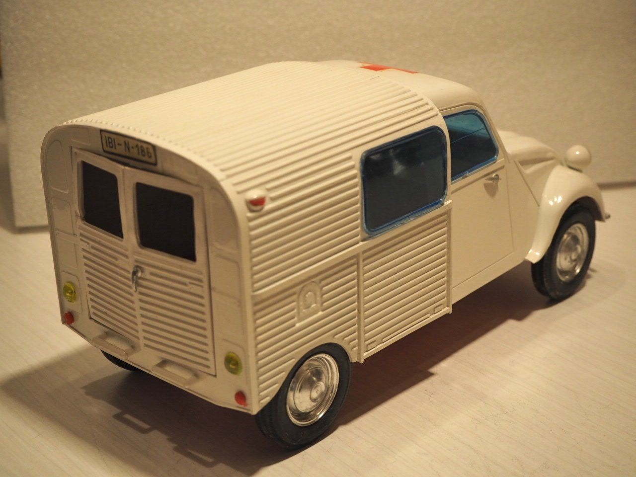 JOUET ANCIEN SANCHIS Ref 321 Citroen 2Cv Fourgonnette Friction 30Cm Avec Boite EUR 289,00 - FR