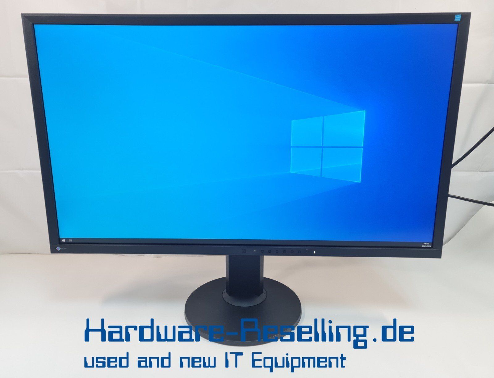 Eizo Monitore: Eizo FlexScan 31.5" inch 4K UHD LED IPS 3840x2160 EV3237 – Gebraucht aus Lausanne von jam_2yx7 1
