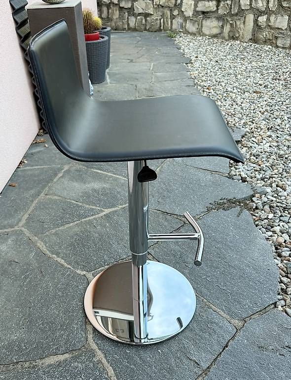 Hocker: 2 x sgabelli Schmidt MIA – Neu und originalverpackt aus Biasca von dan_96w9