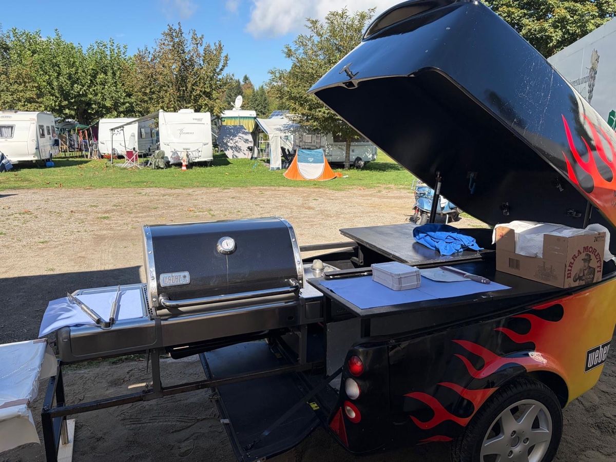 Rimorchi: Anhänger, Grill, Weber – Usato da Hägglingen venduto da Budweiser73 2
