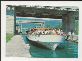AK 1970 Romandie IV in der Schleuse von Port  Aarefahrt Biel